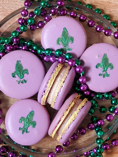 Mardi Gras Macarons